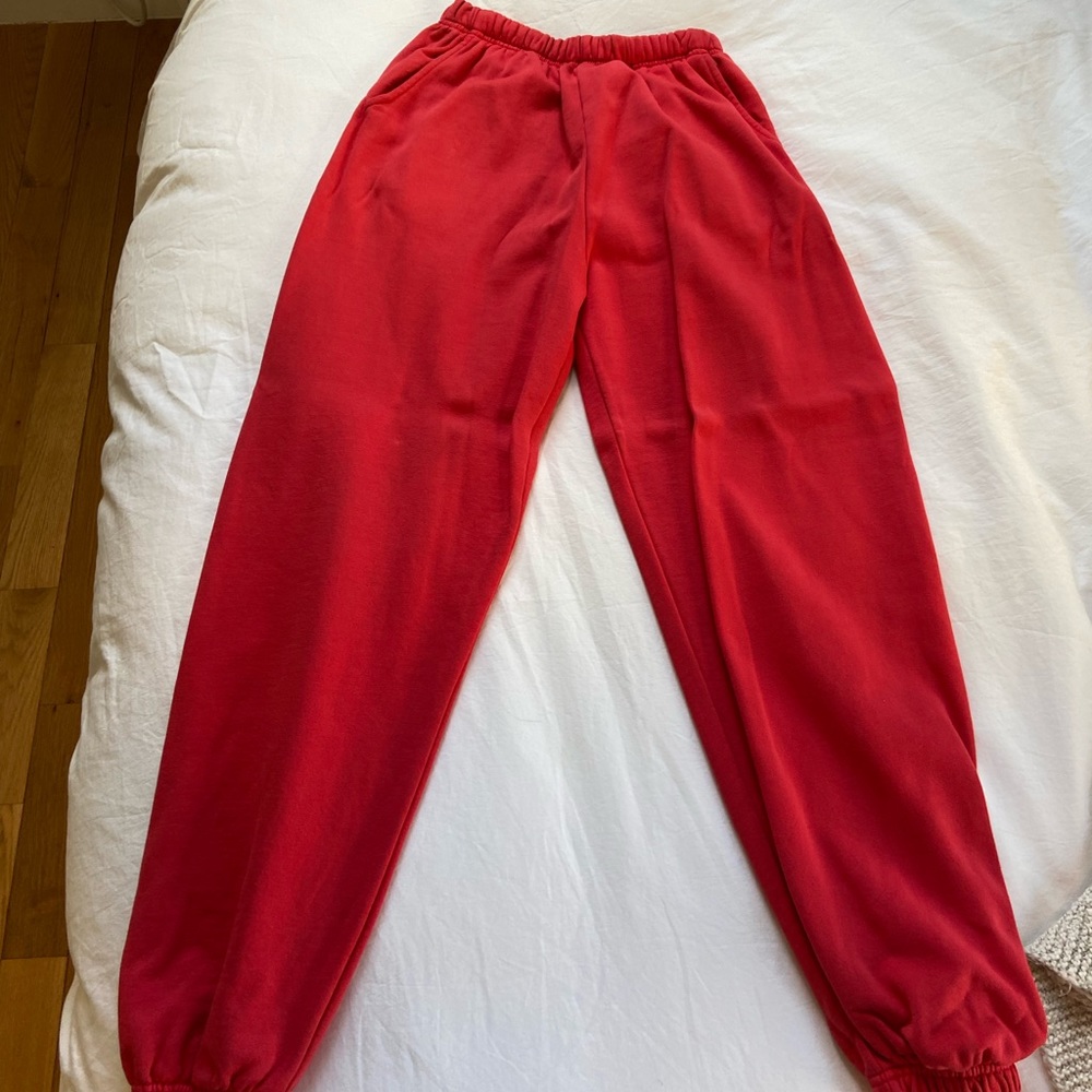 Daily drills unisex joggers In “heart” size XS/S - worn once